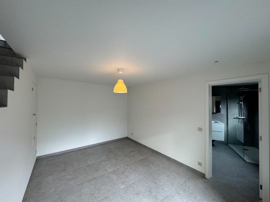 Gerenoveerd appartement in Overijse centrum - Photo 1