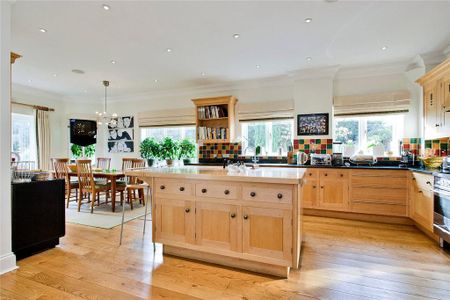 5 bedroom detached house to rent - Photo 5