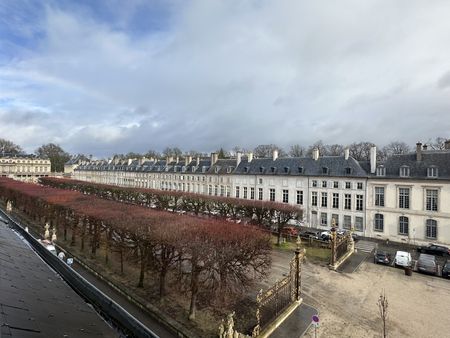 PLACE CARRIERE - Photo 5