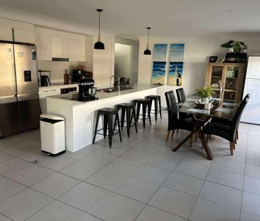 Caboolture - Photo 3