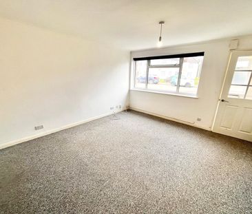 Sandpiper Close, Shoeburyness, Southend-on-Sea, Essex, SS3 9YW - Photo 2