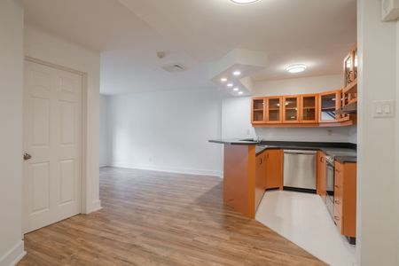 3545 Cote-des-Neiges Road - Photo 3