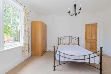 Ray Park Avenue, Maidenhead, SL6 - Photo 3