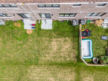 For Lease - 73 Keelson Street, Welland, Ontario - Photo 2