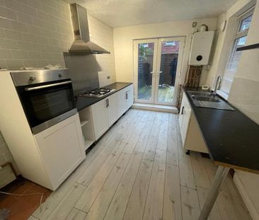 3 bedroom house to rent - Photo 3