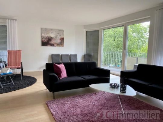 ***WOHNEN KANN SO SCHÖN SEIN***Gehobene, barrierefreie 2 Zi. Wohnung mit Balkon - Photo 1