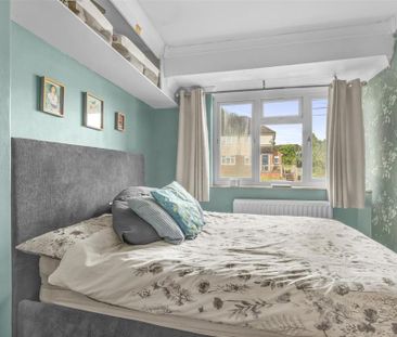 2 bedroom maisonette to rent - Photo 4