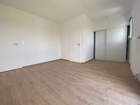 Location Appartement 4 pièces 99m² ORLEANS 45100 - Photo 3