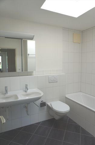 "MIETEN OHNE KAUTION - vertrautes Heim an zentraler Lage" - Photo 2