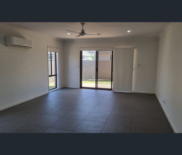 Spacious Family Home in Prime Gledswood Hills Location - Photo 5