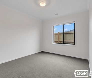 LOVELY PROPERTY PLUS RESORT STYLE LIVING - Photo 3