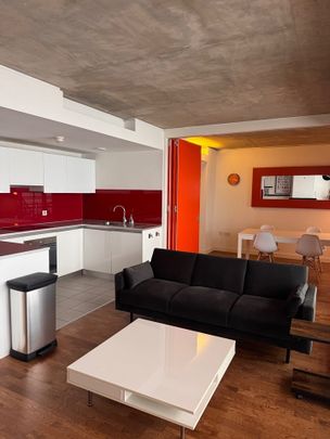 2 Bed Flat, Lampwick Lane, M4 - Photo 1