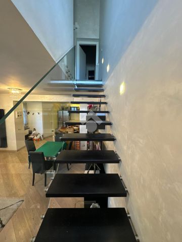 Porzione di bifamiliare in affitto - Photo 4