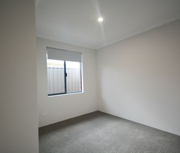 Brand New Two Bedroom Dual Living Property! - Photo 2
