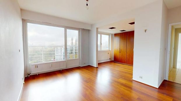 Appartement te huur - Photo 1