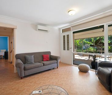 Comfort and Charm - Photo 2