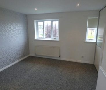 Semi-detached house to rent on - Photo 1
