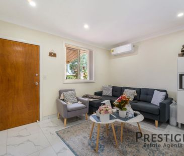 Modern & Spacious 3-Bedroom Home - Photo 1