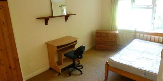 3 bedroom house to rent - Photo 3