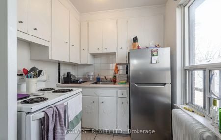 205 Keele Street #201 - Photo 5
