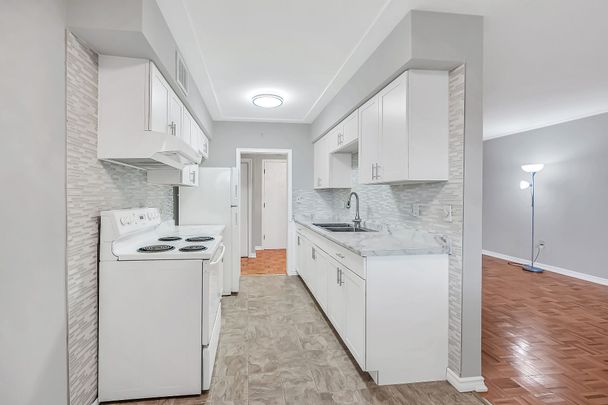 For Lease - 11 Woodman Drive Unit# 103, Hamilton, Ontario - Photo 1