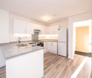 2 bedroom terraced house to rent - Photo 6