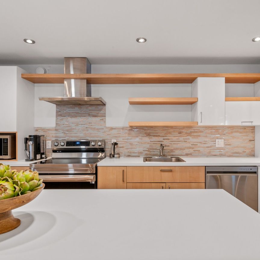 Condo for rent, Québec (La Cité-Limoilou) - Photo 1