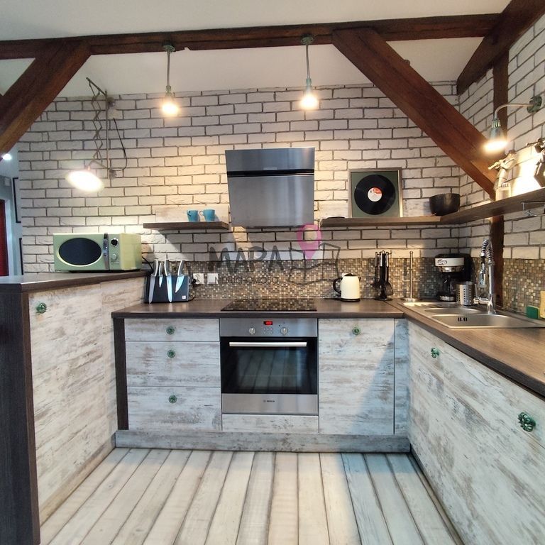 Do wynajmu przestronna, nowoczesna kawalerka . - Zdjęcie 1