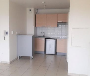 location Appartement T2 DE 45.55m² À MANTES LA JOLIE - Photo 3