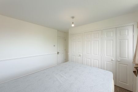 5 Bedroom Flat, 180 Battersea Bridge Road, London - Photo 5