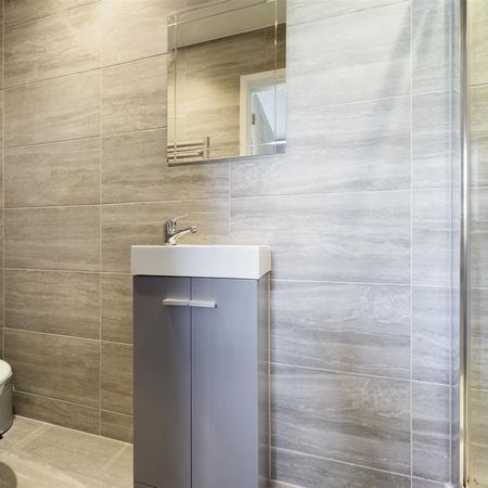 Beaconsfield Road, Brighton - Photo 3