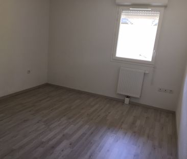 Location Appartement 3 pièces 55m² - Photo 3