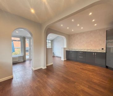 3 bed semi-detached house to rent in Percy Road, Kenilworth, CV8 - Photo 5