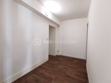 Appartement de 95,65 m² à Chatellerault - Photo 4