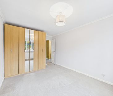 2 bedroom detached bungalow to rent - Photo 3