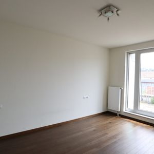 Exklusive 2-Zimmer-Penthouse-Wohnung in bester Citylage - Photo 2