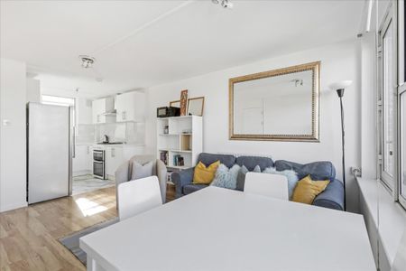 Penryn House 64 Kennington Park Road, SE11, London - Photo 4