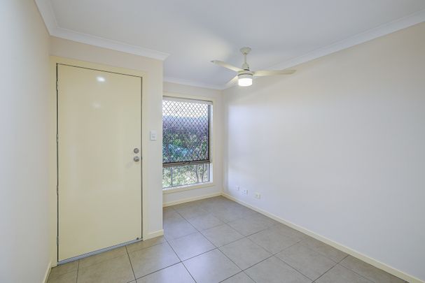 19 Parkview Street, Bahrs Scrub QLD 4207 - House For Rent | Domain - Photo 1