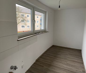 3-Zimmer-Wohnung am "Wohltberg" sucht neuen Mieter // 1. OG links - Photo 2