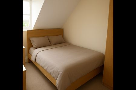 4 Bed Flat, Clifton, BS8 - Photo 3