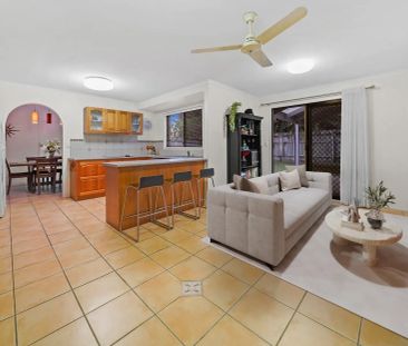 Spacious Family Living Close to Schools and Parks - Photo 5