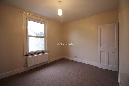 3 bed house to rent in Palmerston Road, Chatham, ME4 - Photo 4