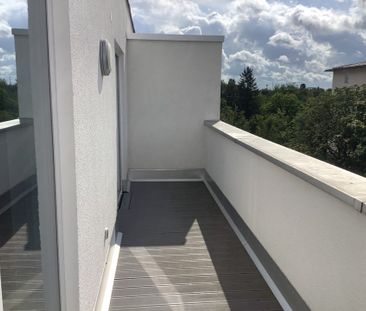 Hier lässt es sich aushalten: praktische 2-Zi.-Wohnung mit Ausblick - Photo 3