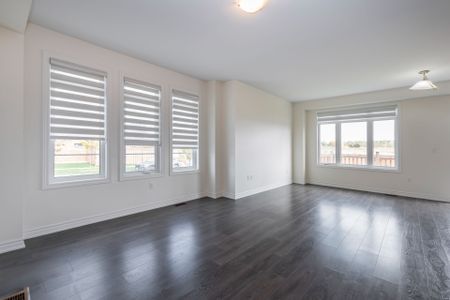 For Lease - 35 Greer Street, Barrie, Ontario - Photo 3