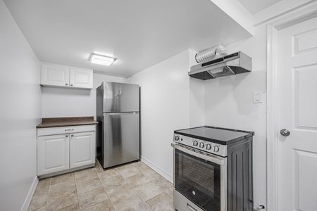 For Lease - 18 Shropshire Drive Unit# Bsmt, Toronto, Ontario - Photo 4