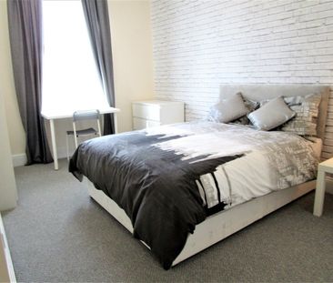 Room in a Shared House, De Lacy Mount, LS5 - Photo 3