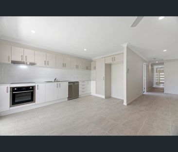 39a East Beaumont Rd, Park Ridge, Qld 4125 - Photo 6