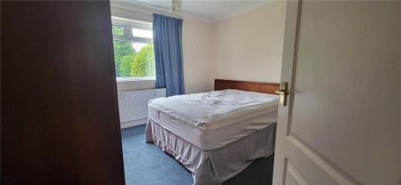 3 bedroom bungalow to rent - Photo 4