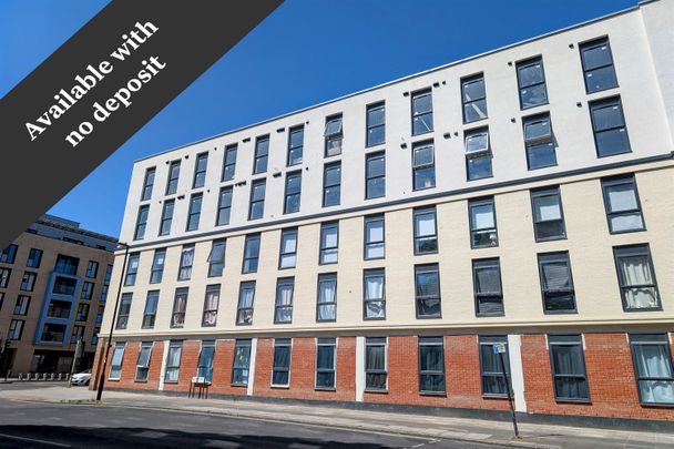 Canal Walk, SO14 - Photo 1