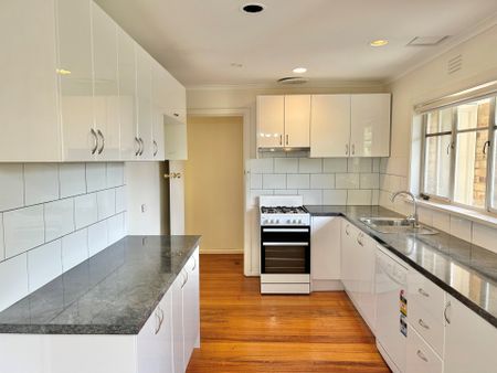 Charming 3-Bedroom Home in Prime Templestowe Lower Location - Photo 3